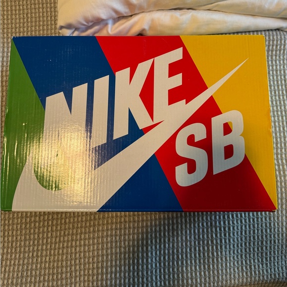 Nike BRSB - Picture 3 of 5